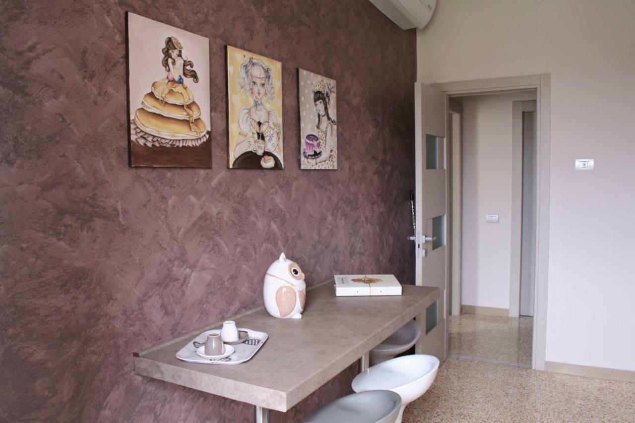 Ferienwohnung La Casa Di Giulia Caserta Exterior foto
