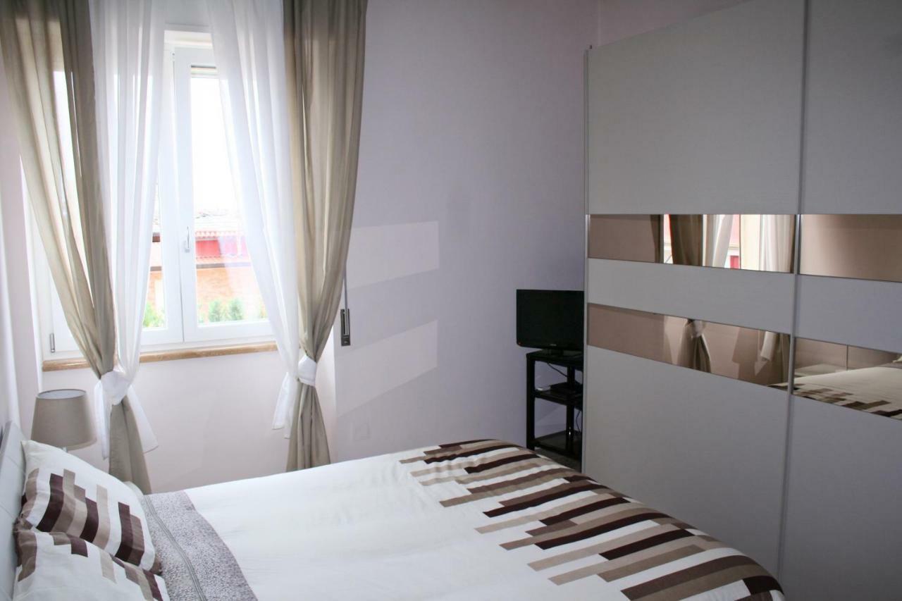 Ferienwohnung La Casa Di Giulia Caserta Exterior foto